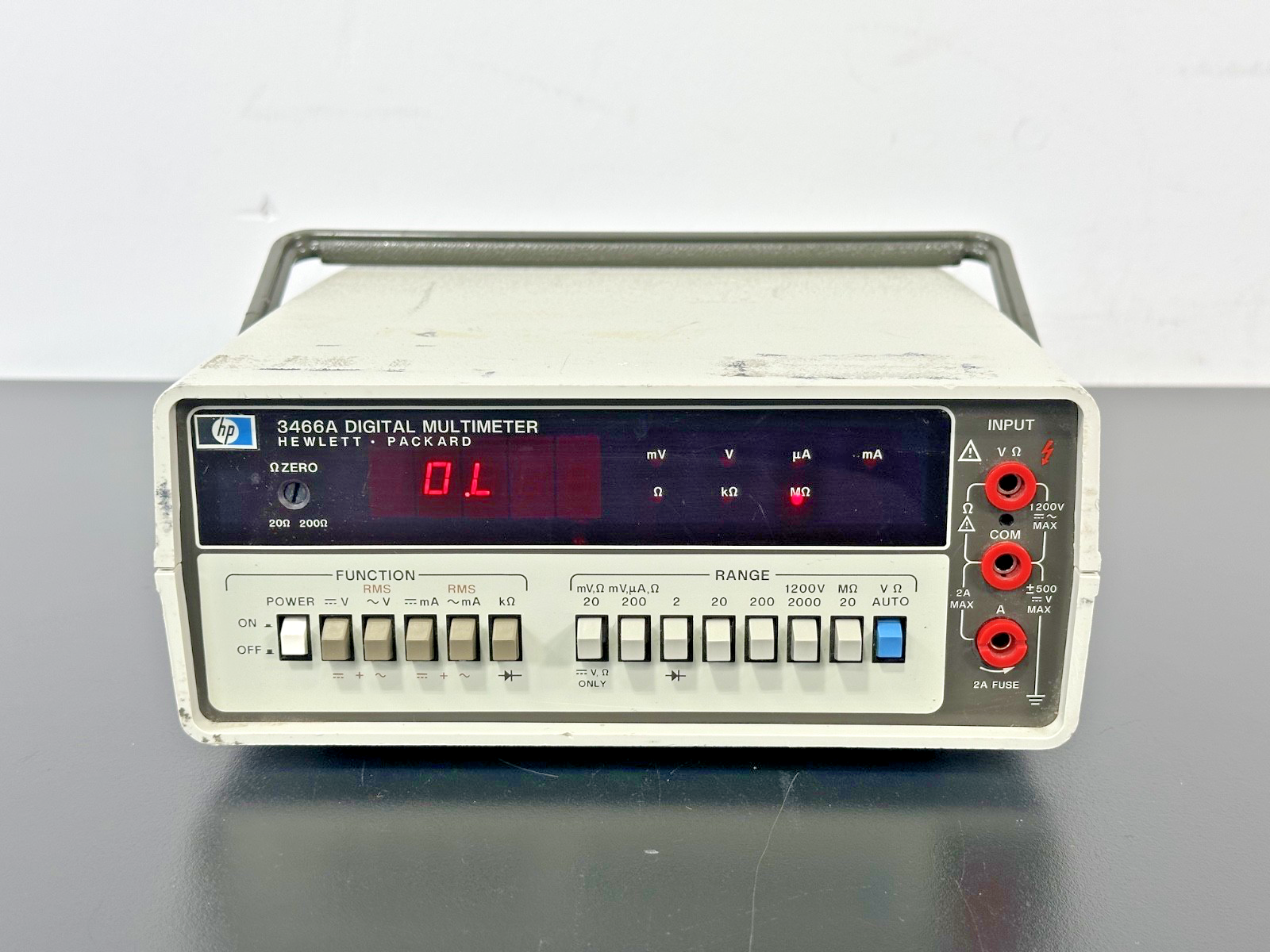 HP Hewlett Packard 3466A Digital Multimeter Bench Top Meter Used Powers On0