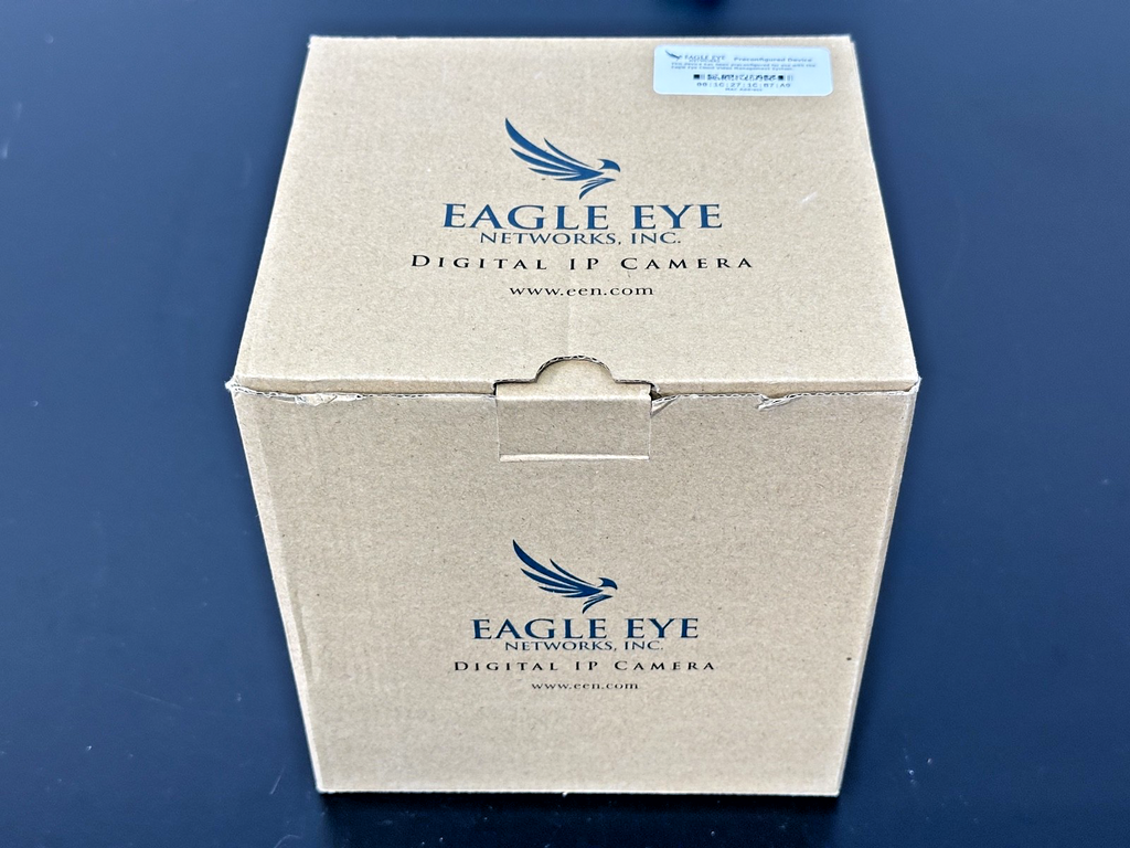 Eagle Eye Networks EN CDUD 008a 3 DD08 Digital IP Dome Camera 2.7 13.5mm0