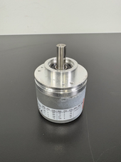 Kübler 8.5865.1226.6321 Incremental Rotary Encoder 10–30VDC Solid Shaft1