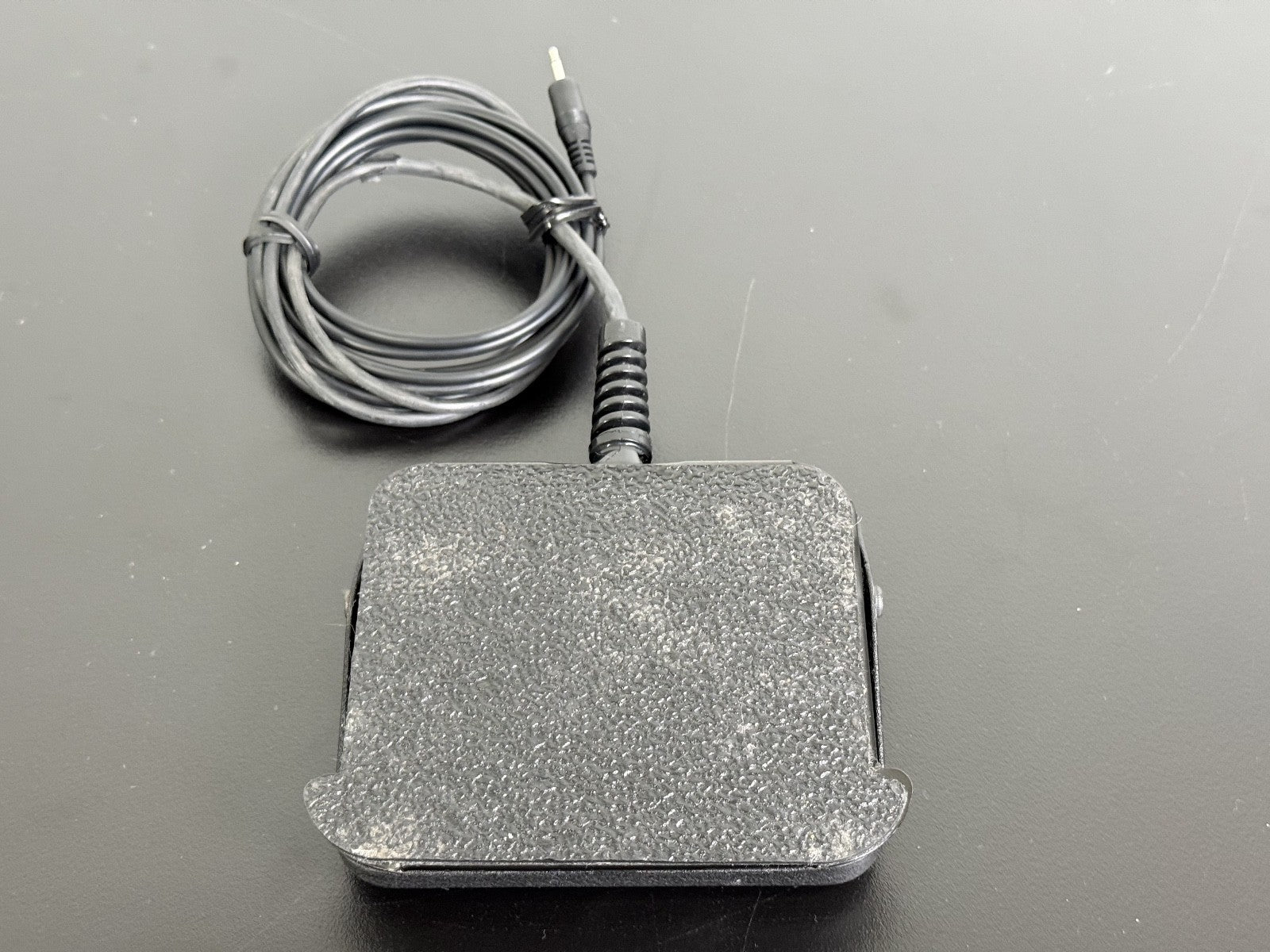 Dentsply 565162005 Select SPS Type Foot Switch, 2 Position3