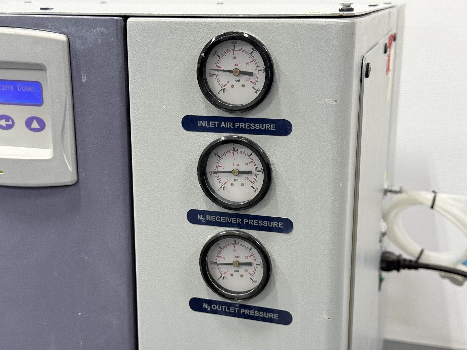 PARKER DOMINICK HUNTER NITROGEN GAS GENERATOR 30 LPM LC/MS, MODEL LCMS30 17