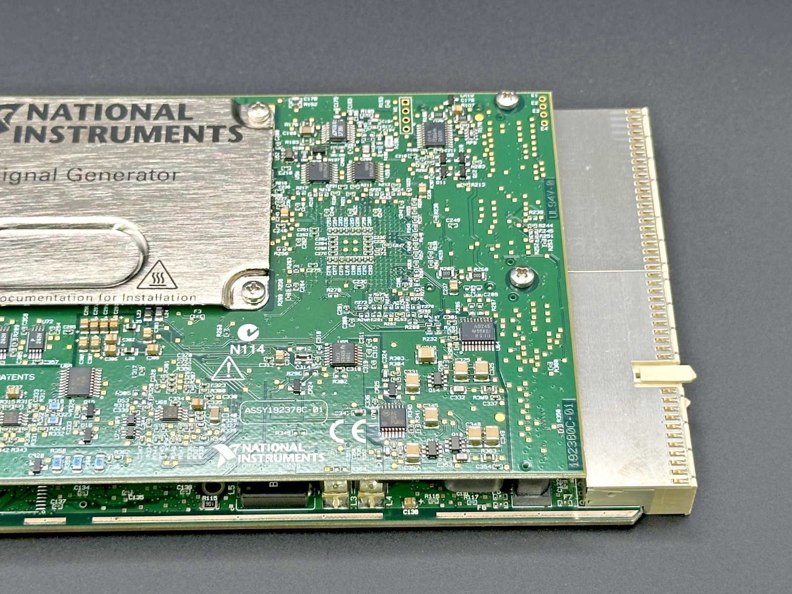 National Instruments NI PXI 5402 20MHz 14 Bit PXI Signal Generator6