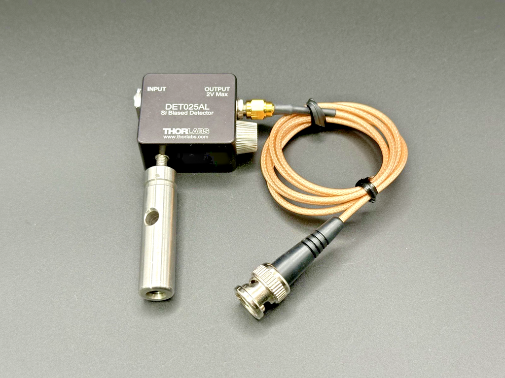 Thorlabs DET025AL 2GHz Silicon Biased Photodetector 400 1100nm BNC Used Untested0