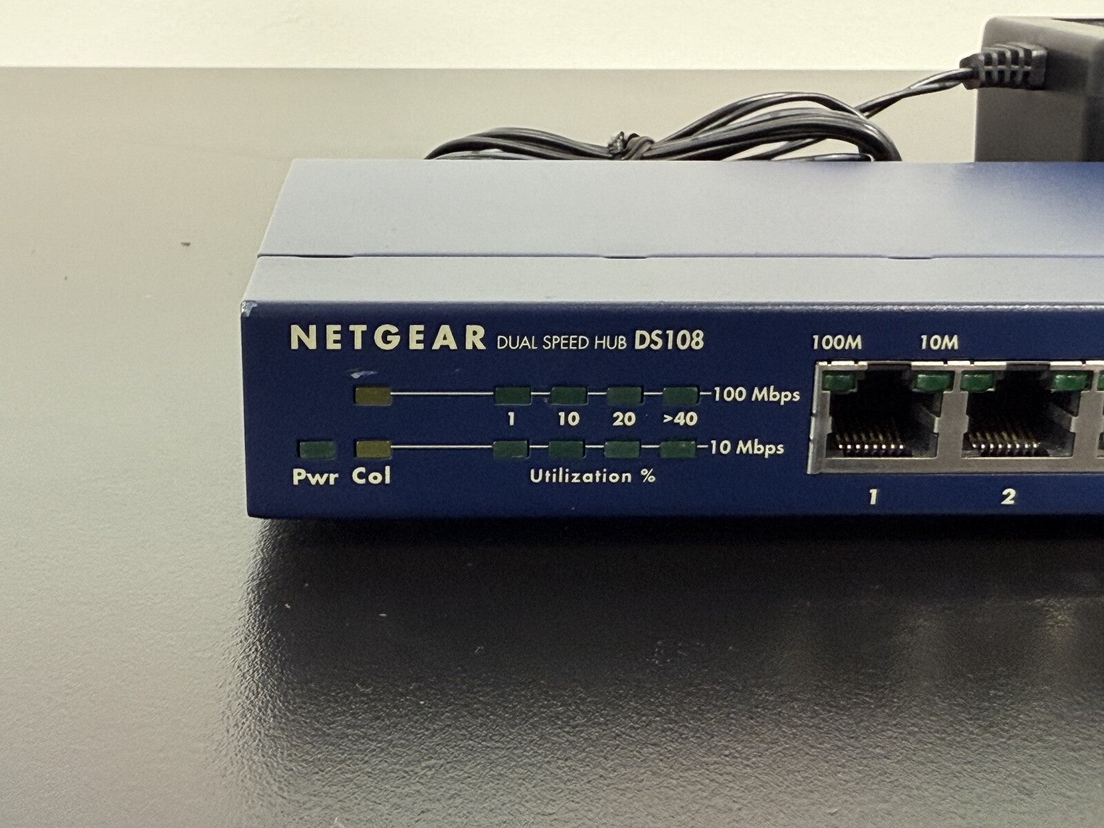 NETGEAR DS108 Dual Speed Hub3