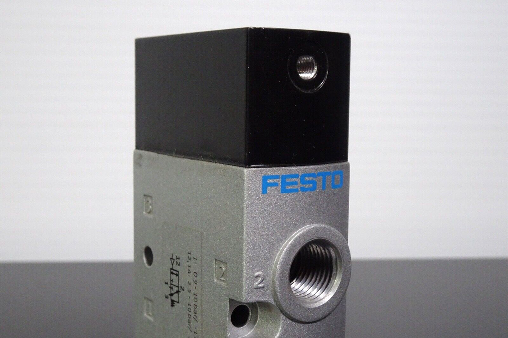 Festo VUWS L25 M32C M G14 Valve1