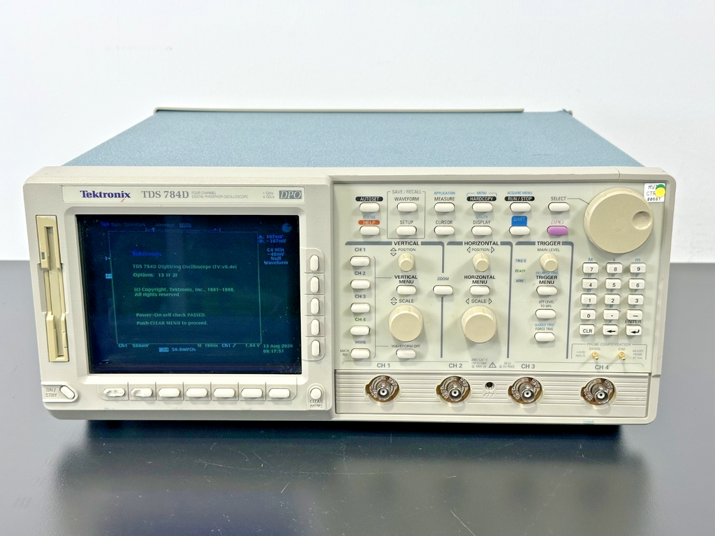 Tektronix TDS784D 1GHz 4GS/s DPO Opt 13 1F 2F Self Test Passed Has Cracks0