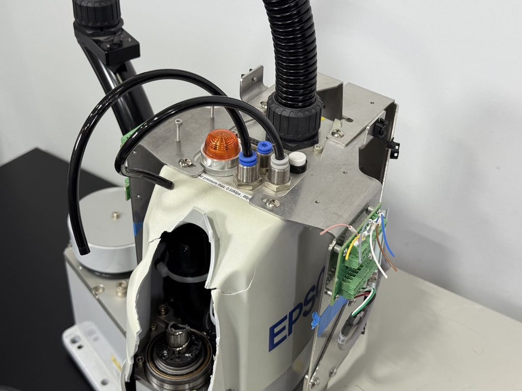 Seiko Epson LS3 401S 4 Axis SCARA Robot w/ RC90 Controller 200–240VAC6