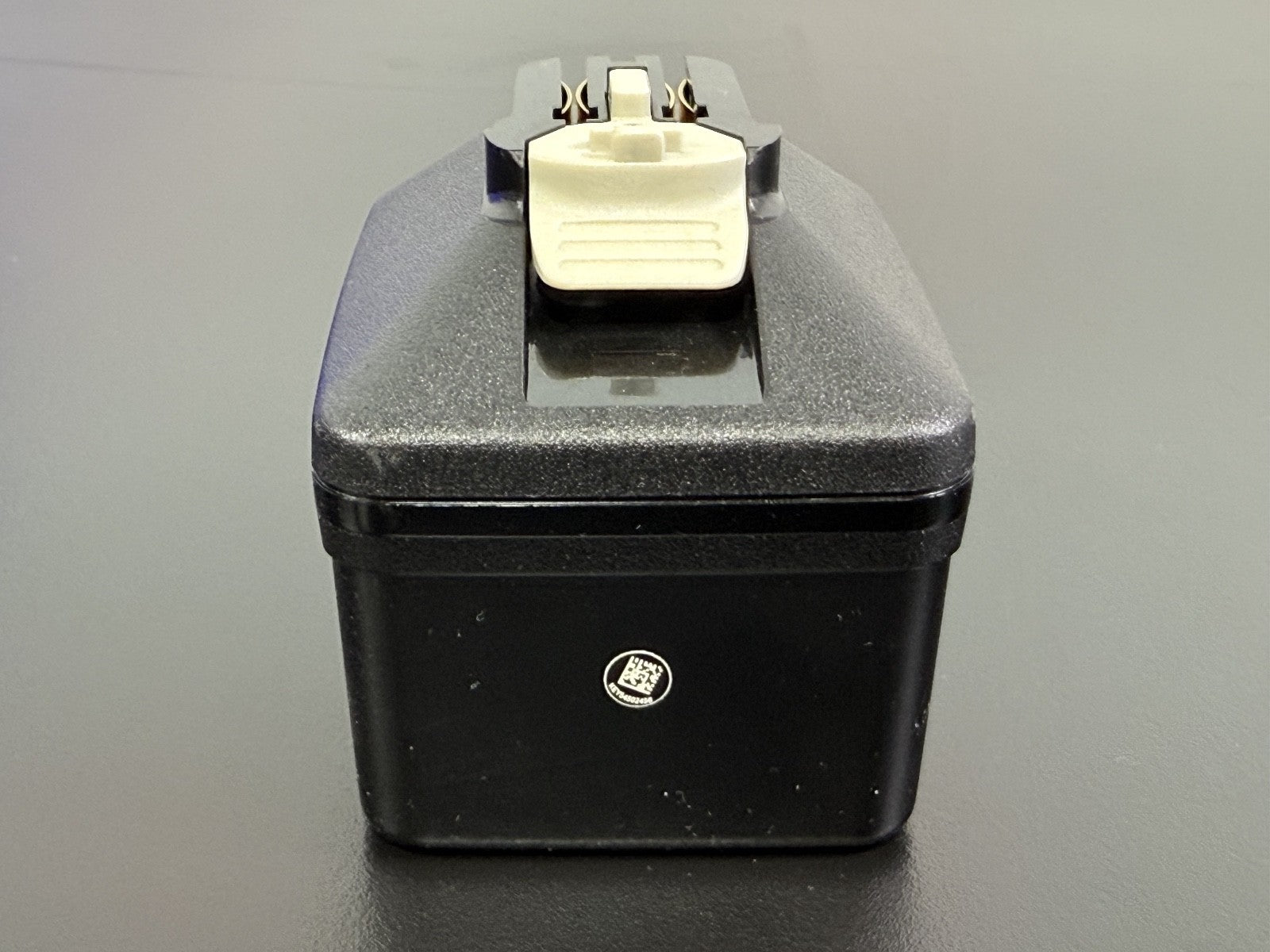 STRYKER 8215 000 000 Battery2