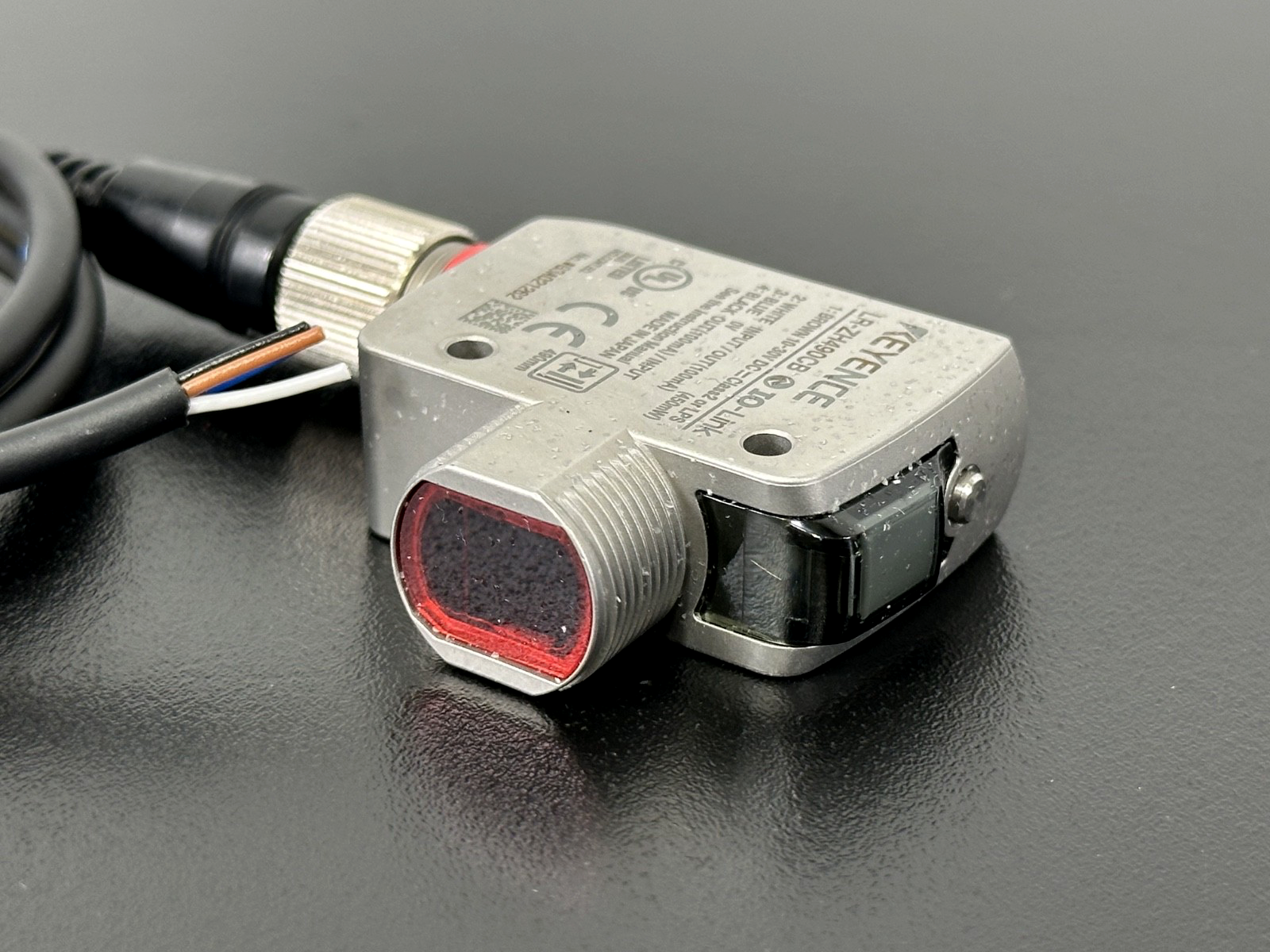 Keyence LR ZH490CB IO Link CMOS Laser Sensor LR Z Series2