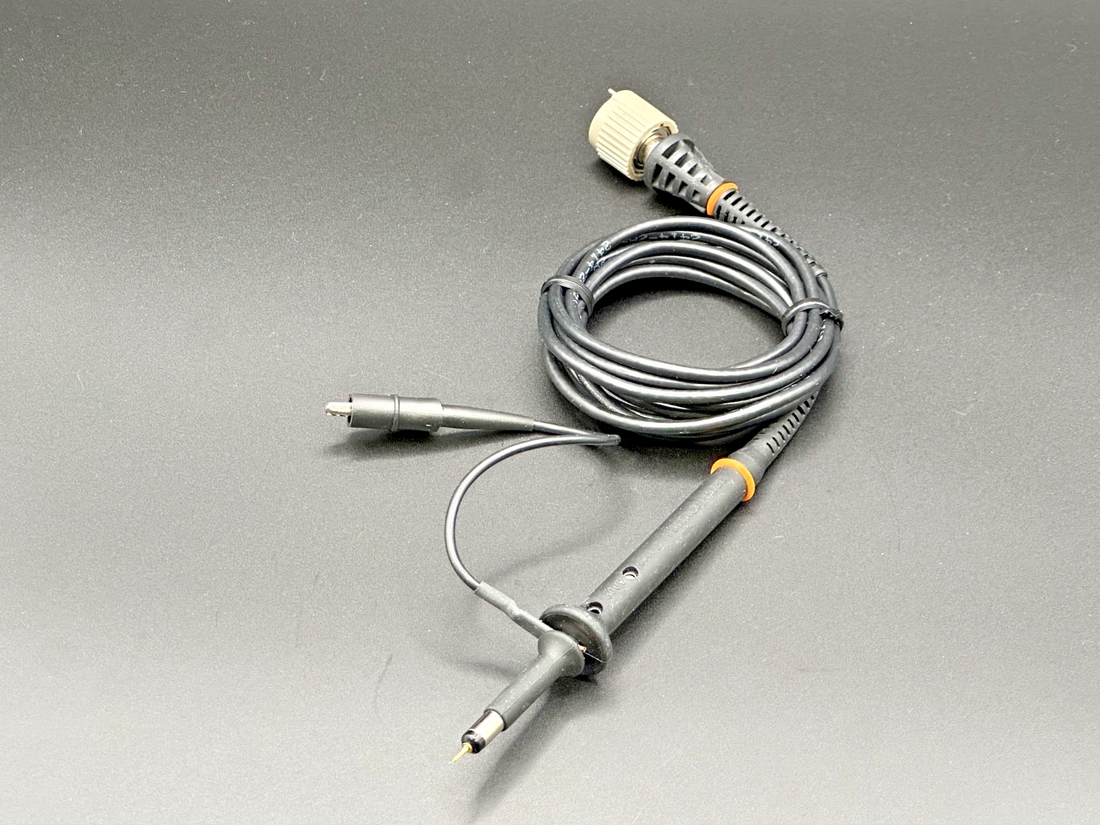 Tektronix P6109B 100MHz 10X Passive Oscilloscope Voltage Probe0