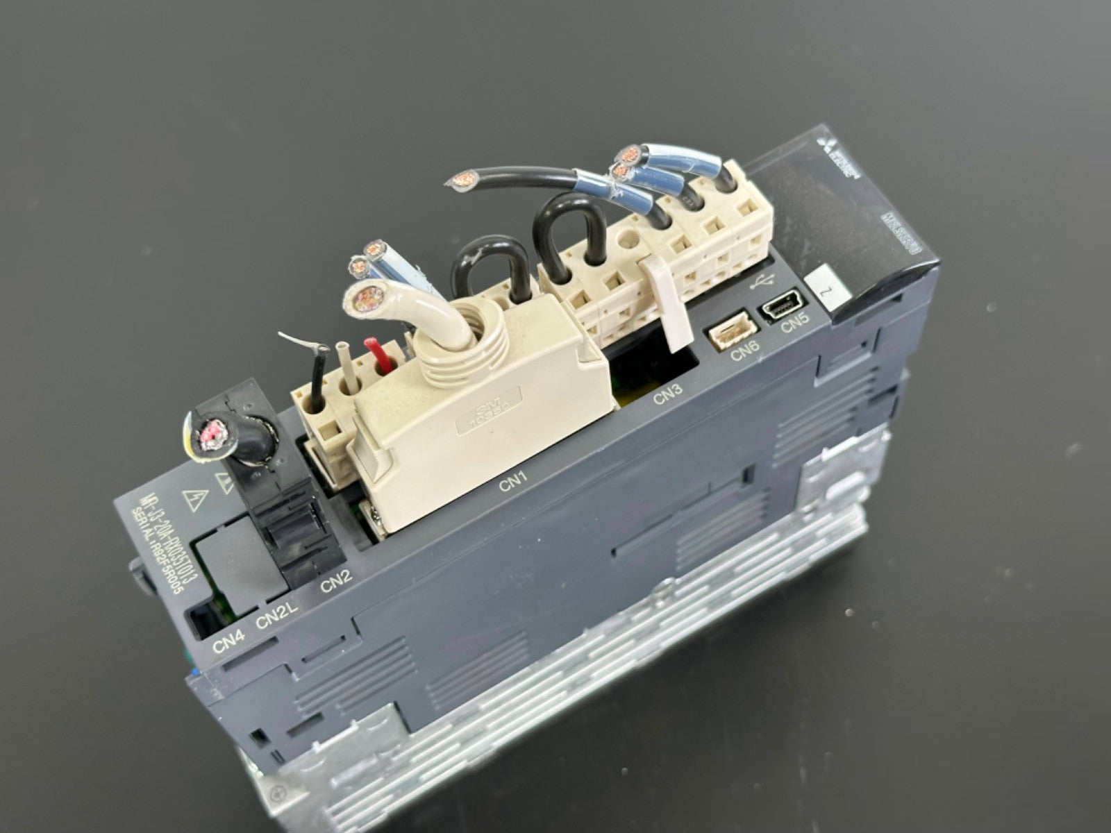 Mitsubishi MR J3 20A RX035T013 AC Servo Drive 200W Amplifier 200 230V3