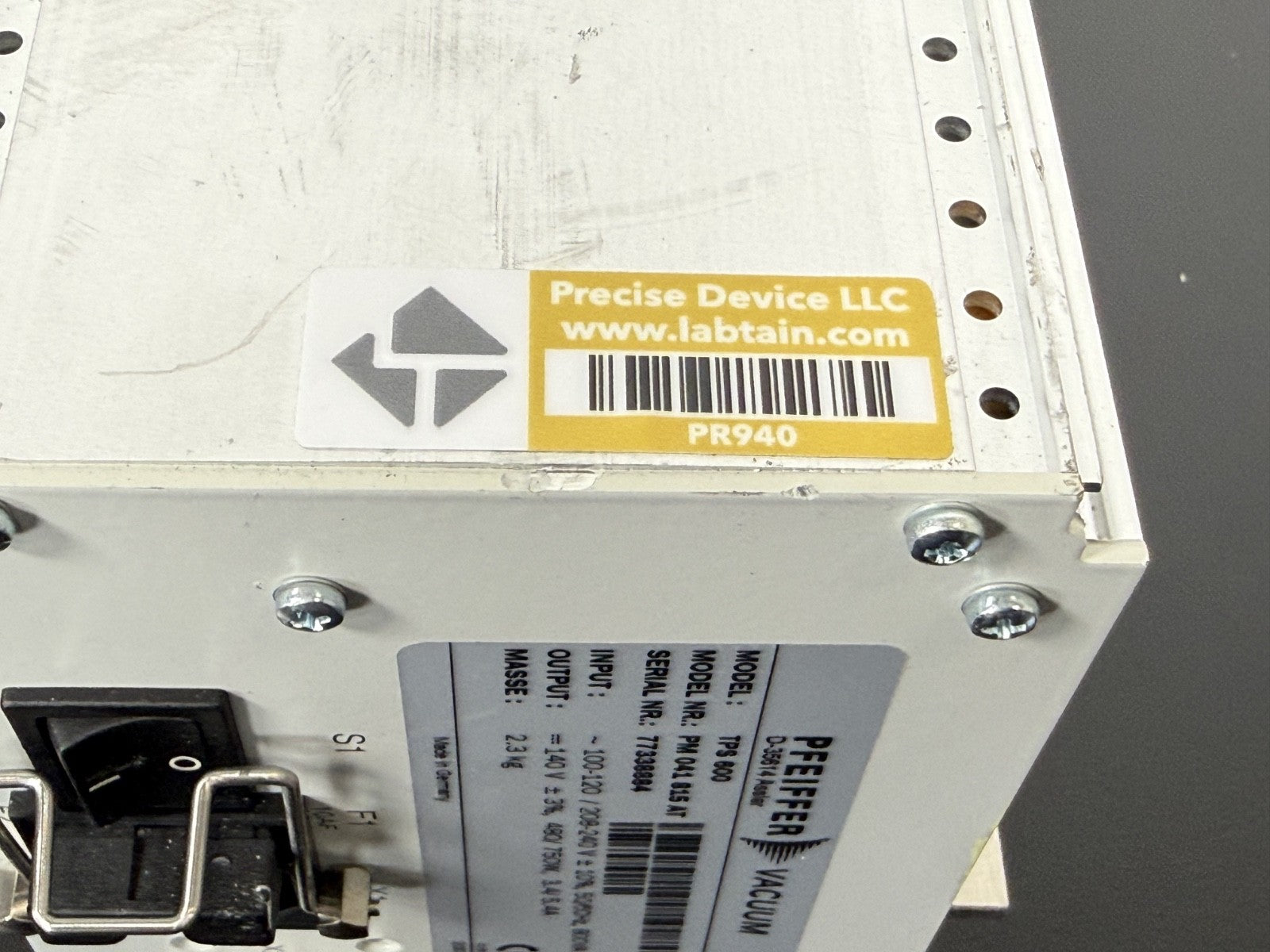 Pfeiffer Vacuum TPS 600 Turbo Pump Power Supply Controller PM041815AT4
