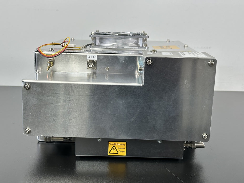 Pearl Kogyo M 05A2LS 400K 400kHz RF Matching Box Network 500W2