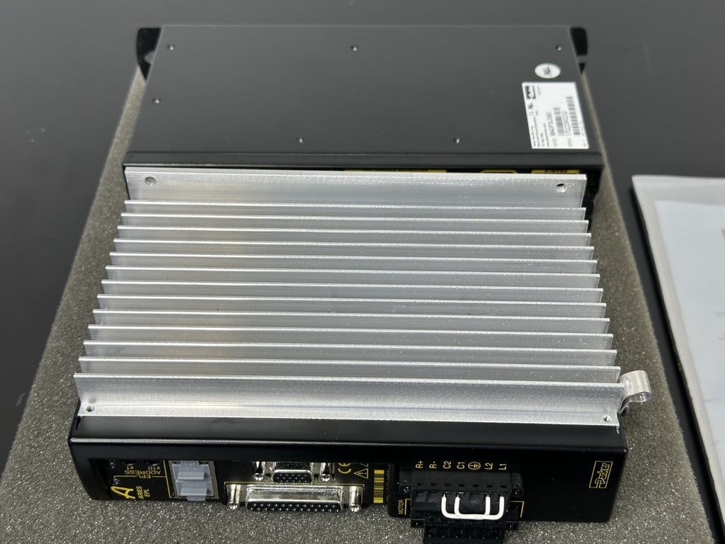 Parker AR 04PE Aries EPL Servo Drive & 9640P3U0B0 Controller1