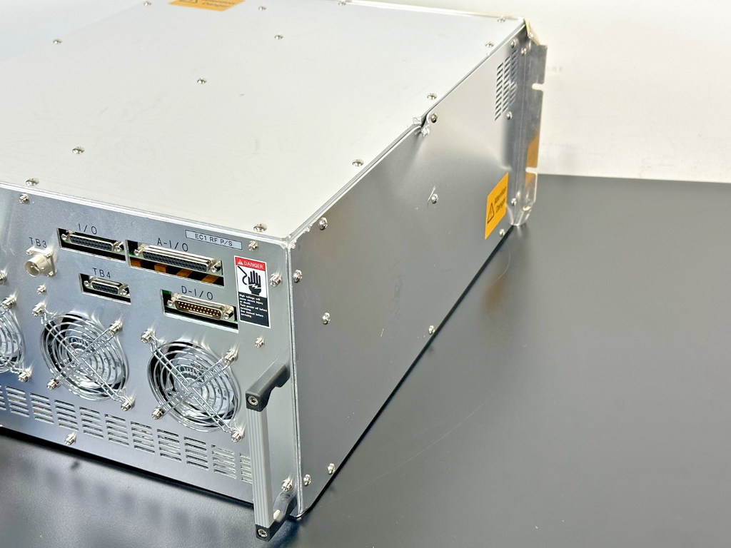 Pearl Kogyo CF 500 400K 400kHz 500W RF Power Supply Generator w/ RF Output3