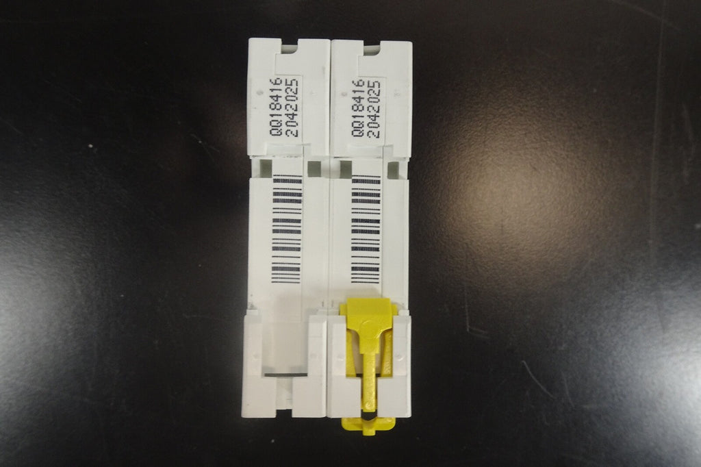 SCHNEIDER ELECTRIC circuit breaker C60H DC C 4A3