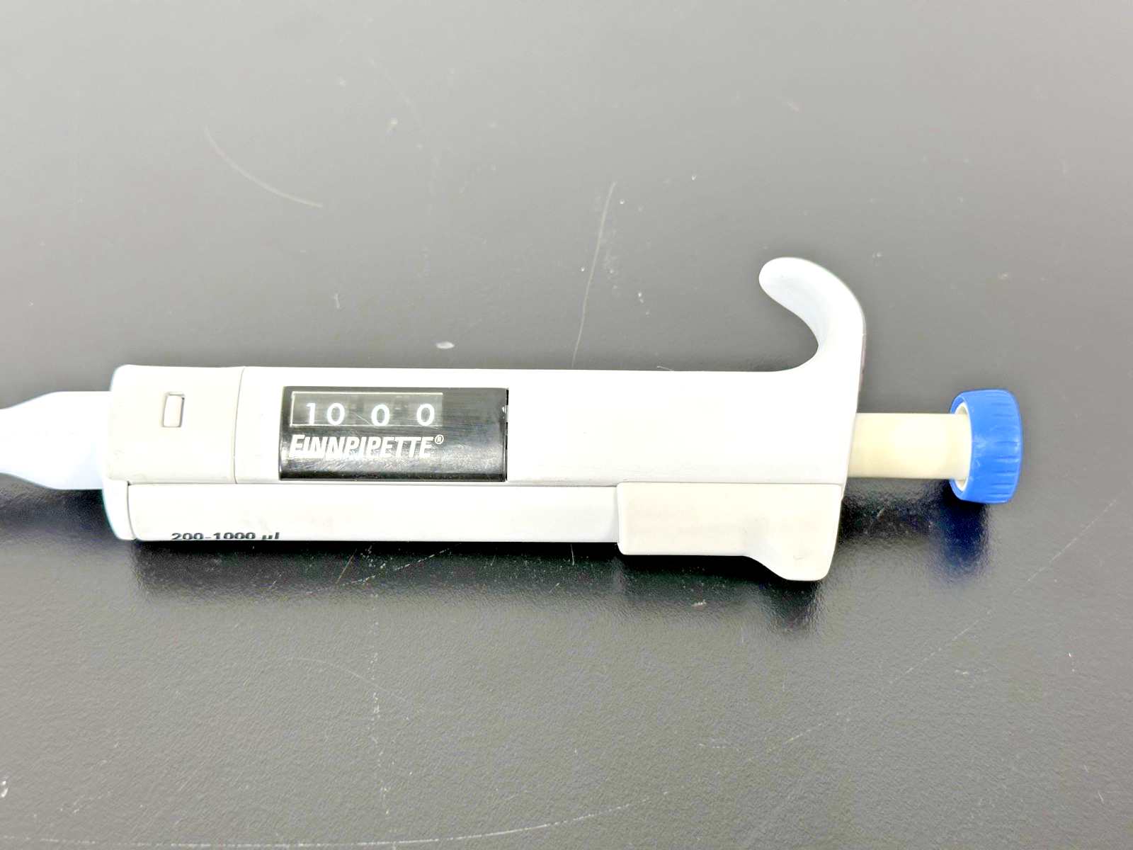 Thermo Finnpipette 4500 200 1000 µL Adjustable Single Channel Pipette1