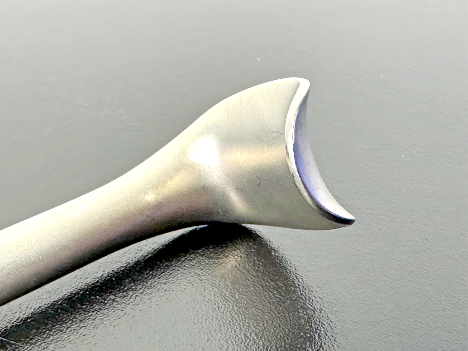 Aesculap BT471R Richardson Eastman Double Ended Retractor 9.75in Small2