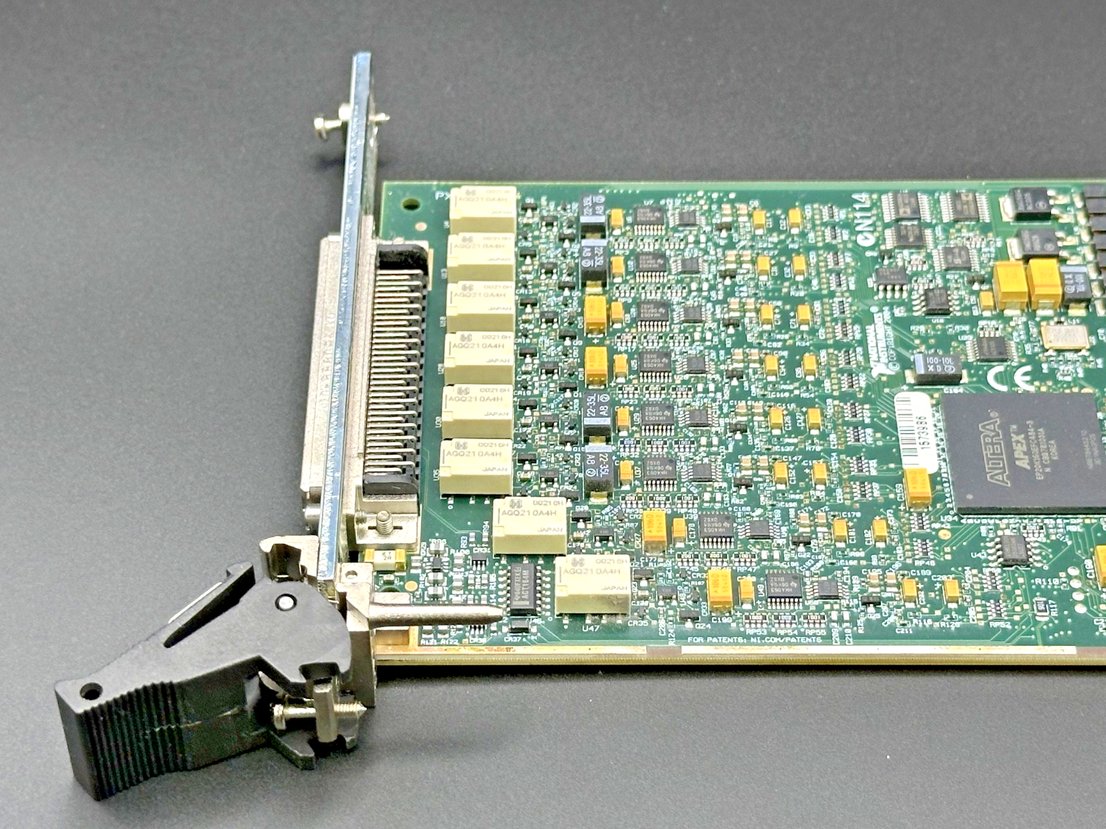 NI PXI 6133 S Series 8 Channel 14 Bit 2.5 MS/s Multifunction DAQ4