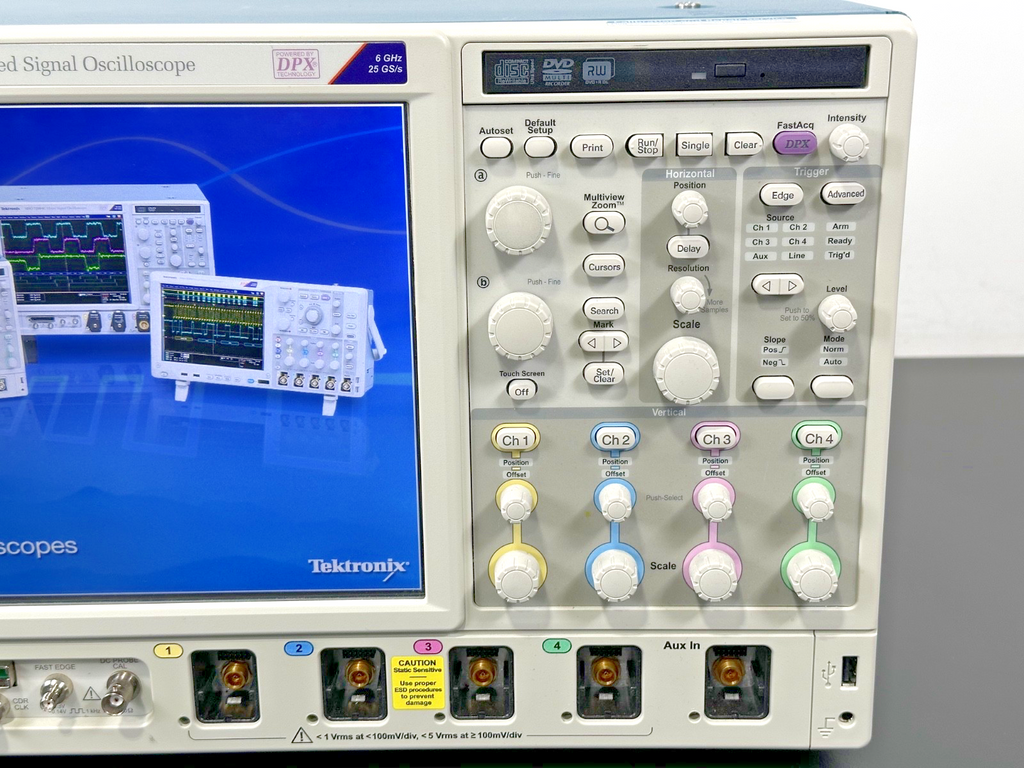Tektronix MSO70604C 6GHz 25GS/s Mixed Signal Oscilloscope w/ P6780 Kit Working3