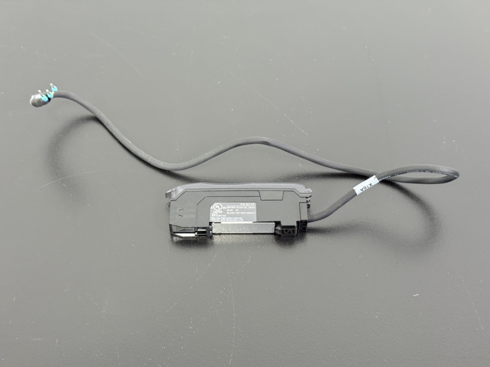 Keyence FS SH1P Digital Fiber Optic Sensor Amplifier 12 24VDC0