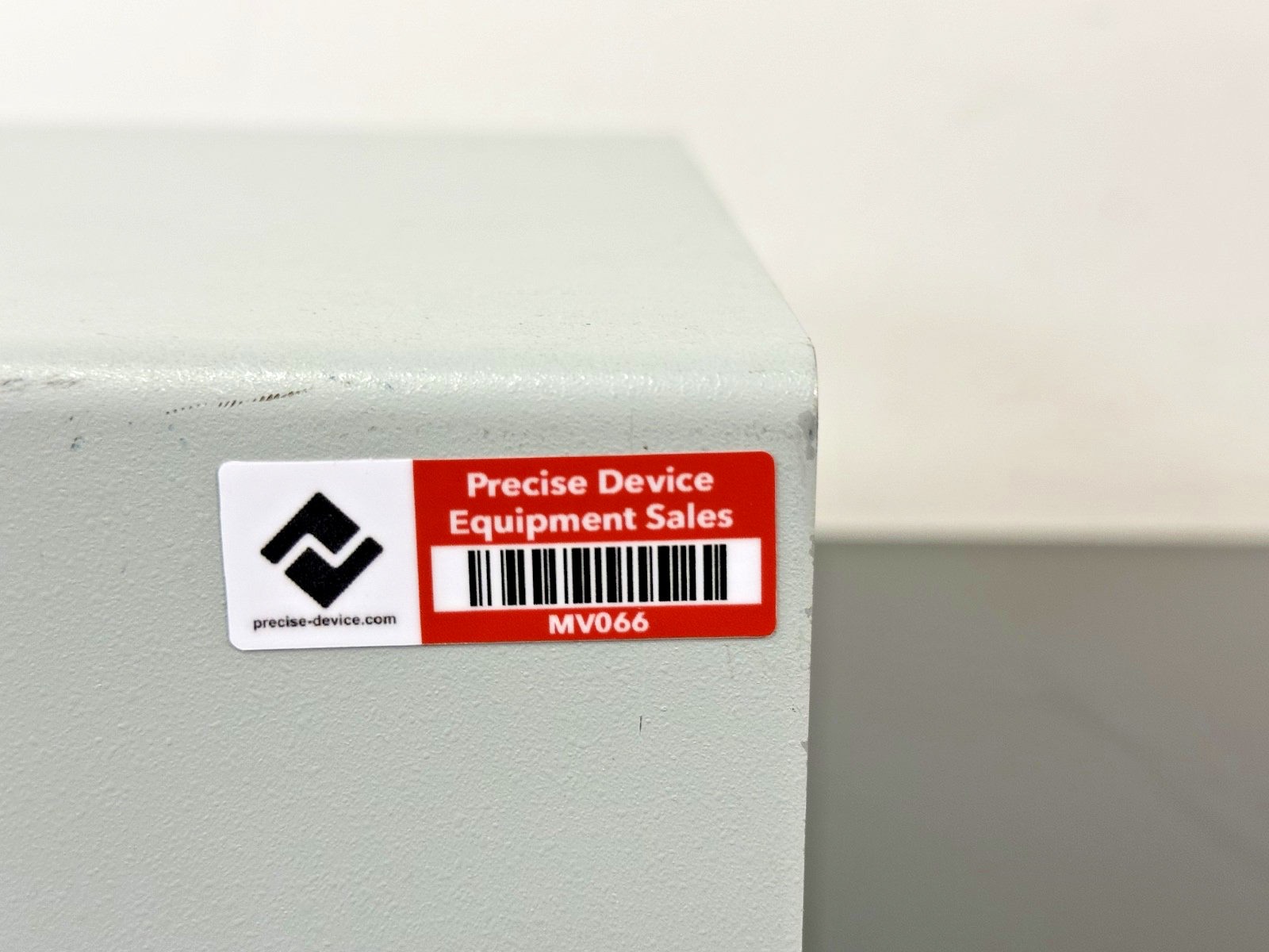 ILX Lightwave LDC 3744 2/4A Laser Diode Controller 32W TEC6