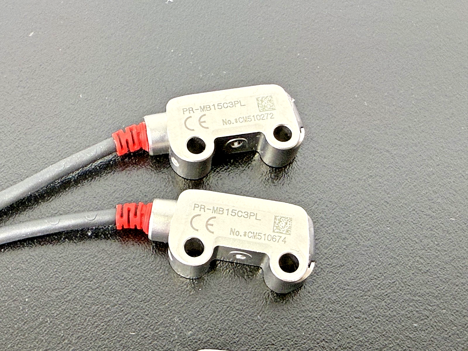 Lot of 3 Keyence PR MB15C3PL Photoelectric Sensor Heads3