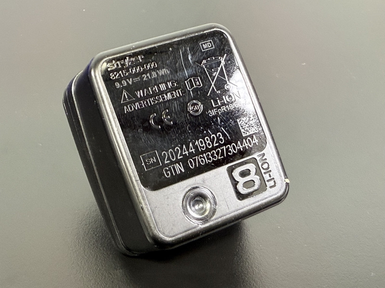 STRYKER 8215 000 000 Battery3