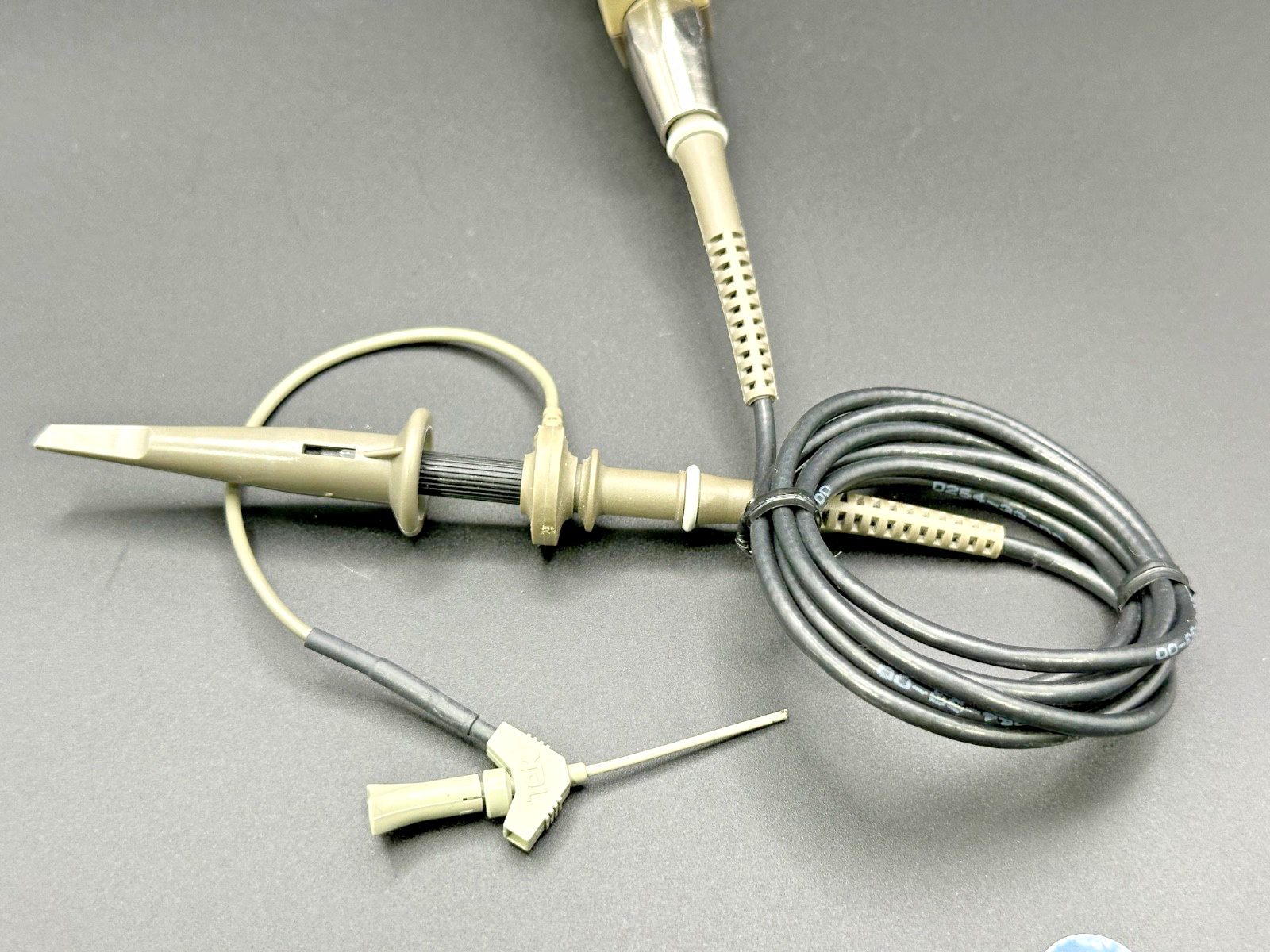 Tektronix TCA 1MEG High Impedance Buffer Amplifier w/ P6139A Probe3