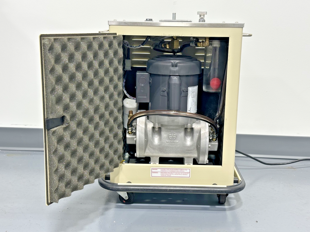 Berkeley Medevices SyneVac SV 5 Vacuum Aspirator 115V Used Tested Working3