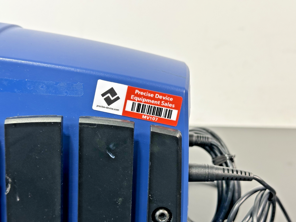 Nordson EFD Ultra 2400 Series Digital Fluid Dispenser w/ Foot Pedal Working7