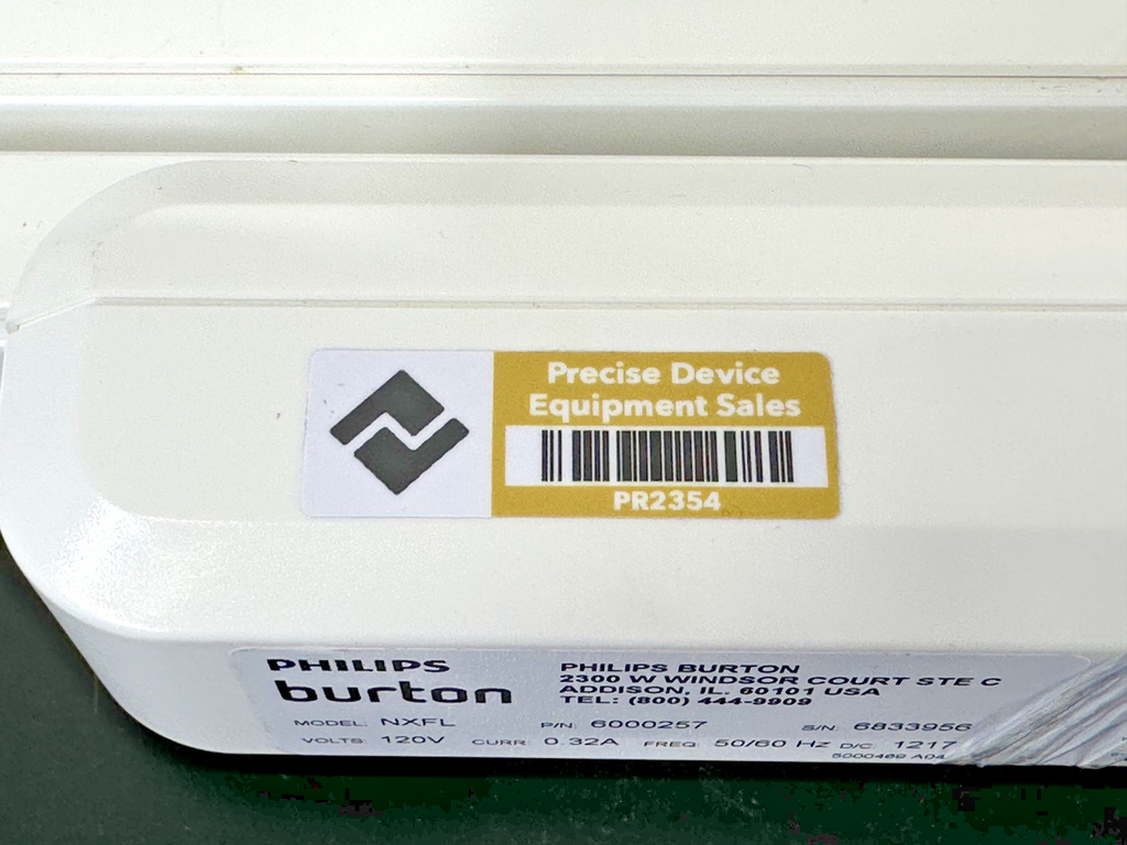 Philips Burton NXFL LED Exam Light Wall Mount Adjustable Arm Used Tested Working6