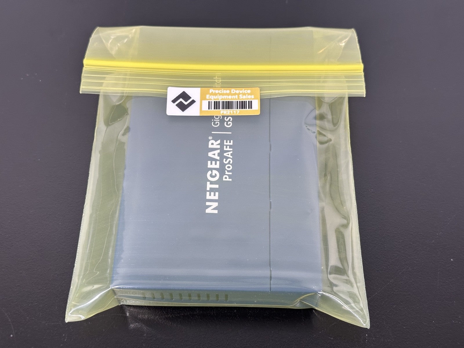 NETGEAR ProSAFE GS108 8 Port Gigabit Ethernet Switch Unmanaged3