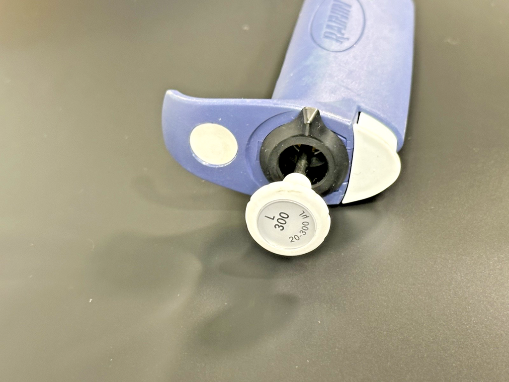 Rainin L 300 Adjustable Single Channel Micropipette 20 300µL Pipettor4