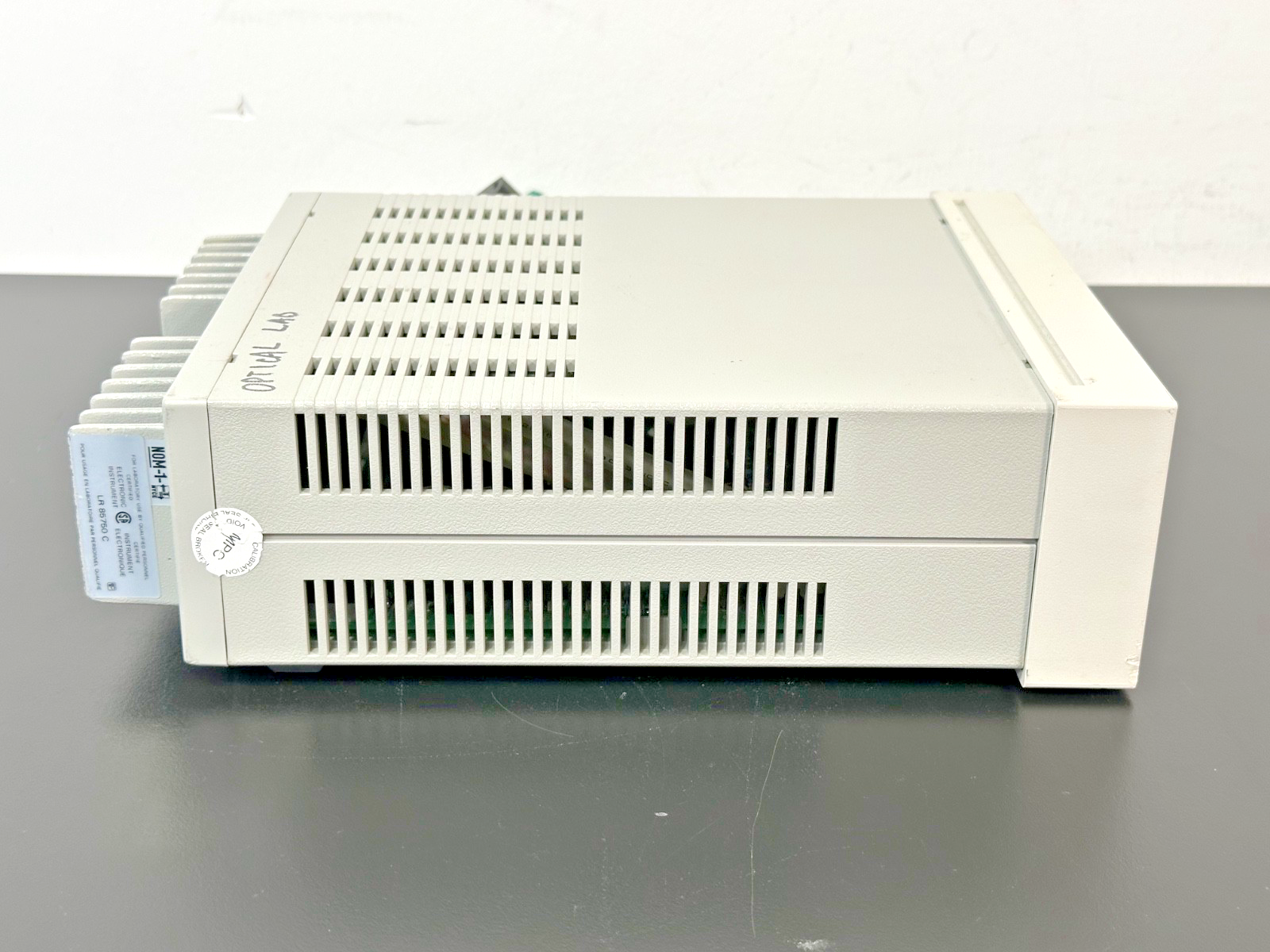 Hewlett Packard E3630A Triple Output DC Power Supply 6V 2.5A ±20V Tested Working2