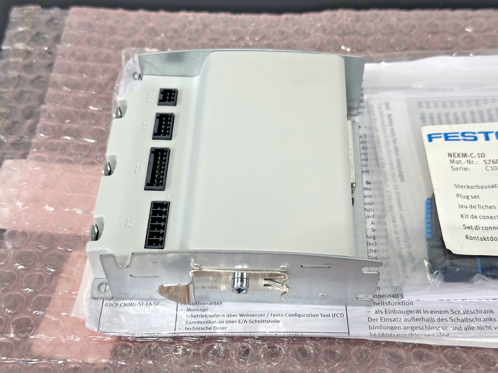 Festo CMMO ST C5 1 DIOP Motor Controller 1512316 New Open Box3