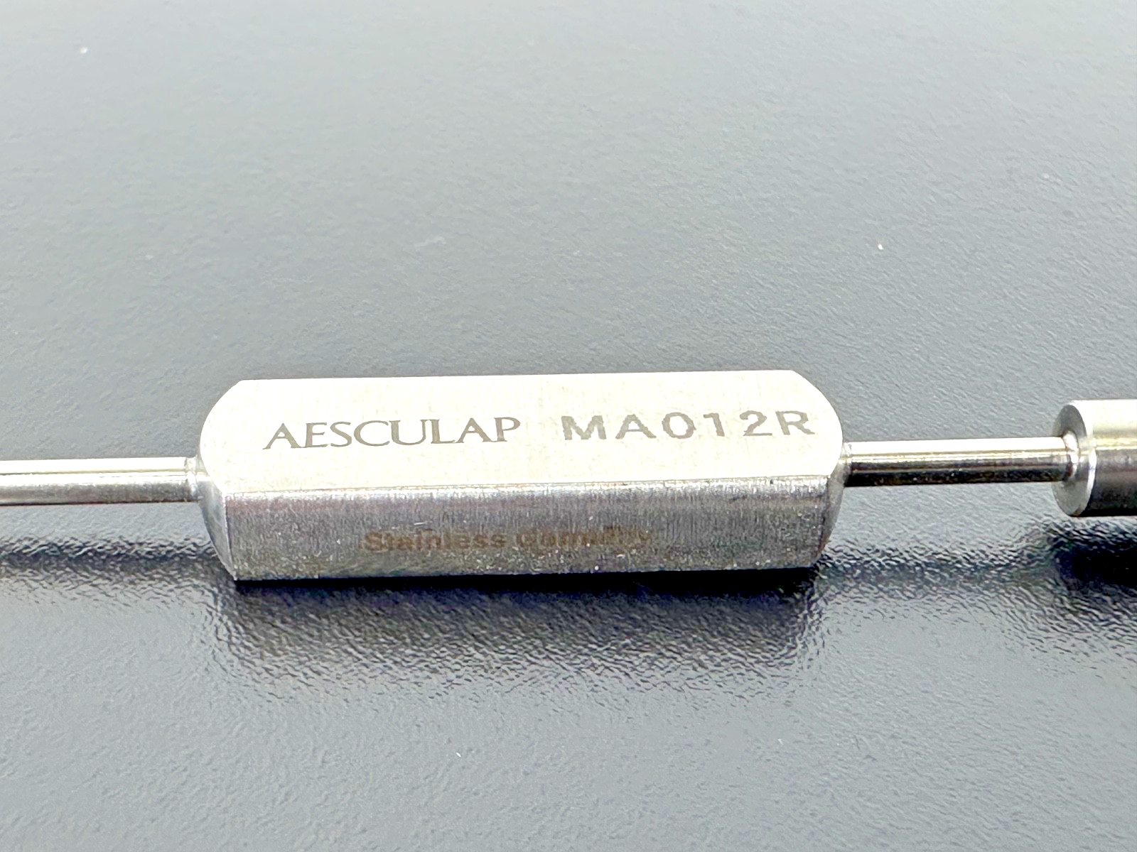 Aesculap MA012R Stainless Steel Curved Cannula Instrument2