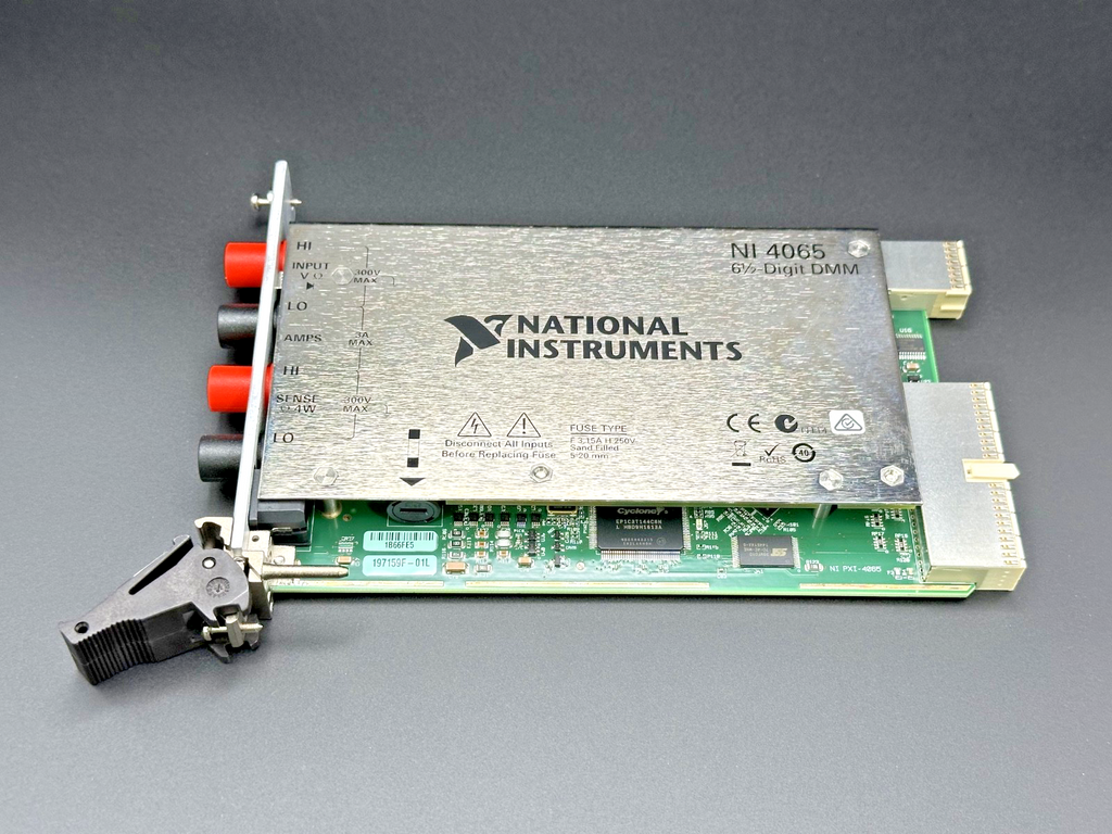 National Instruments NI PXI 4065 6½ Digit 300V 3A Digital Multimeter Module0