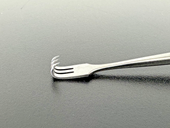 V. Mueller SU3785 Senn 6 1/4" Sharp Double Ended Stainless Retractor1