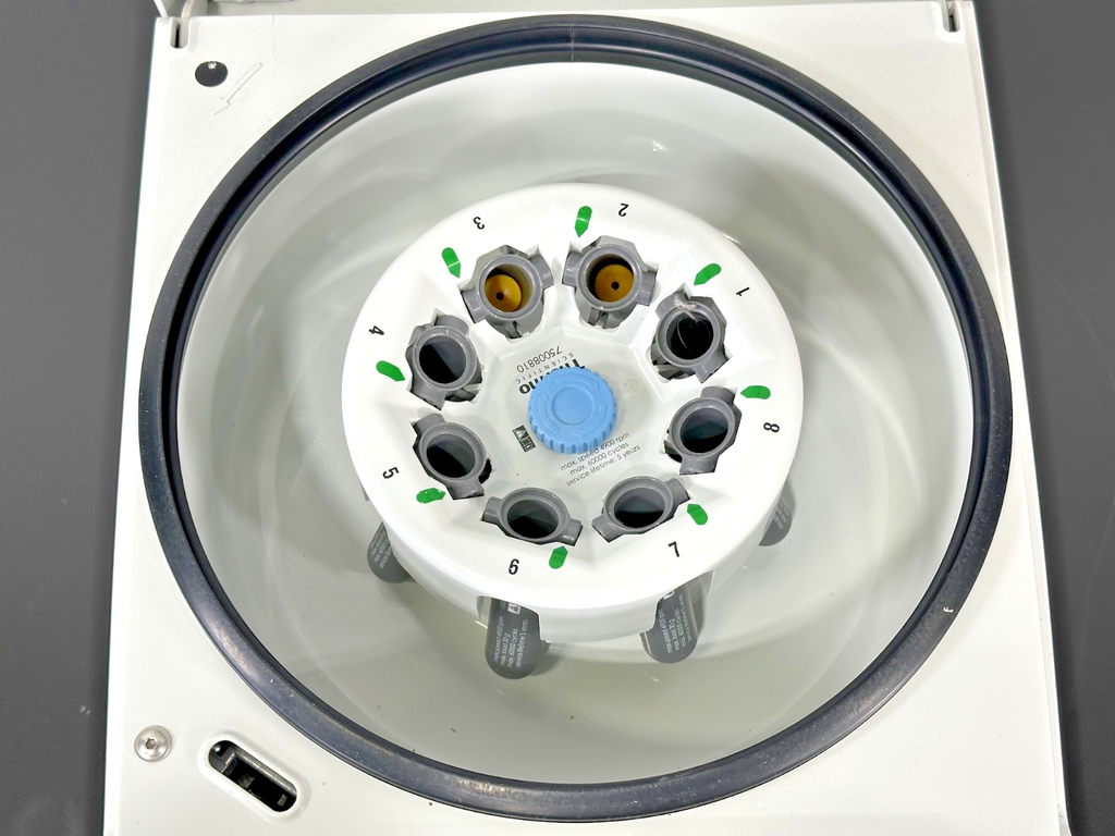 Fisher Scientific accuSpin 8C Laboratory Centrifuge REF 75008821 Used Has Cracks4