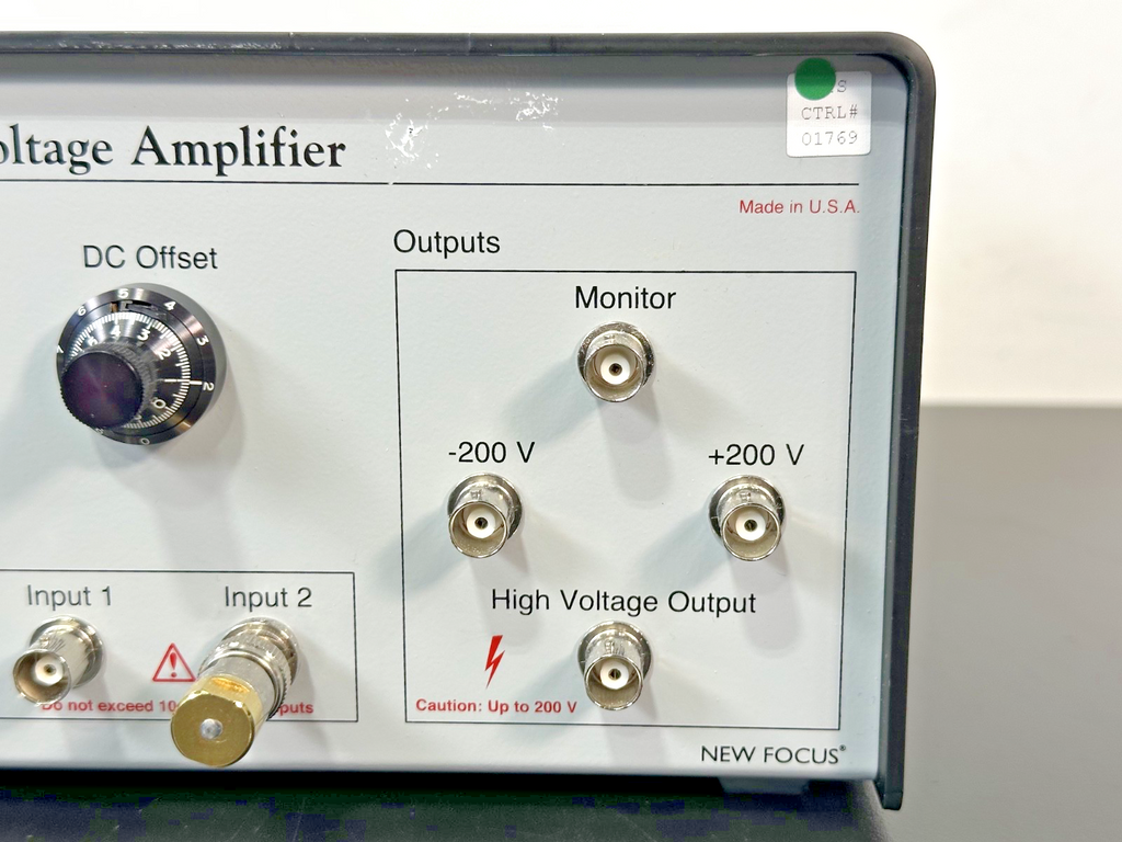 New Focus 3211 High Voltage Amplifier ±200V Broadband Modulator Driver Working2