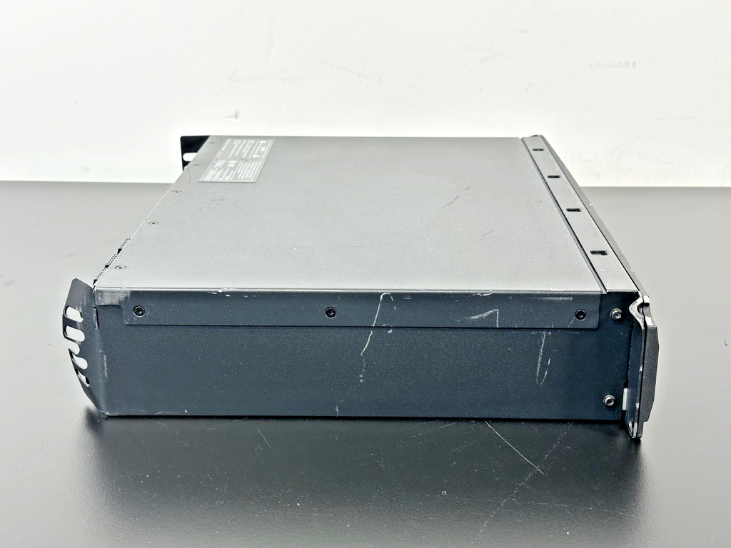 Crown DCi 8|300N DriveCore Install 8 Channel Network Power Amplifier5