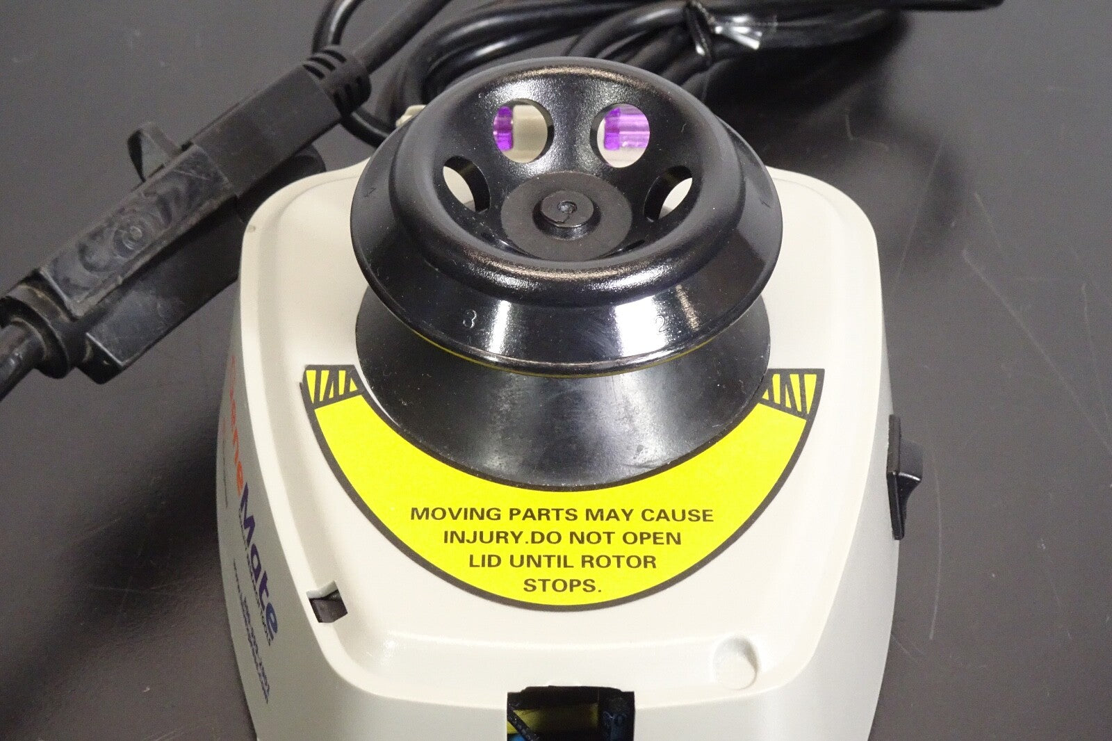 BIOEXPRESS GENEMATE MINI CENTRIFUGE C 1301 PC 115V 50/60HZ 130MA6