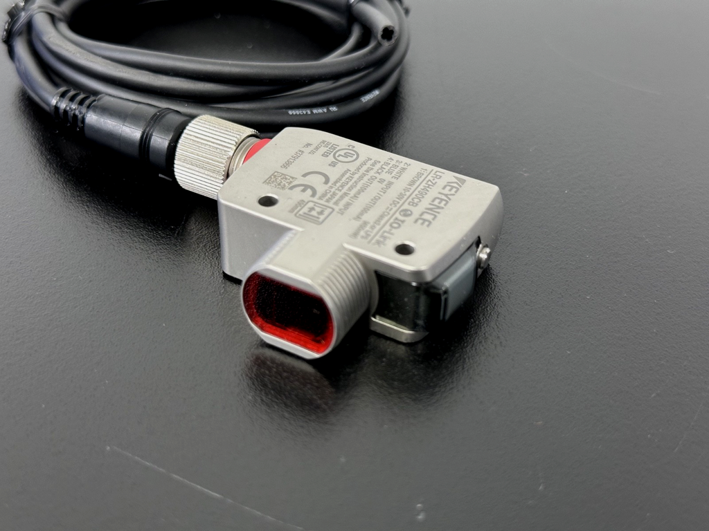 Keyence LR ZH490CB IO Link CMOS Laser Sensor w/ Cut Cable LR Z Series2