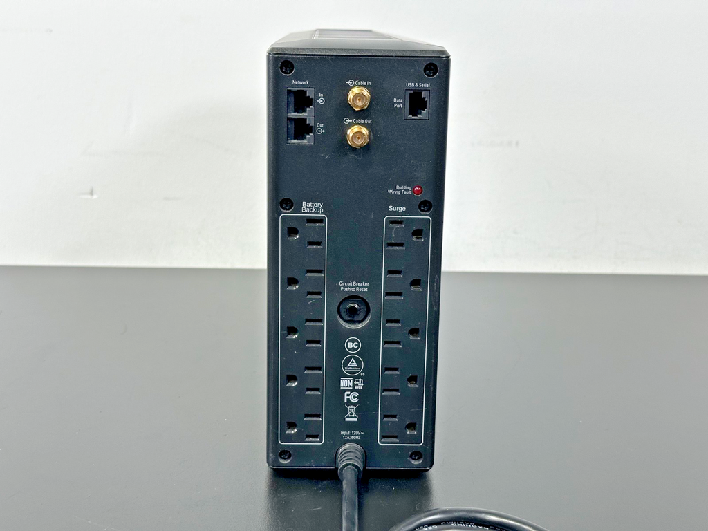 APC BR1500G Back UPS Pro 1500VA 865W Battery Backup UPS 10 Outlet LCD Powers On2