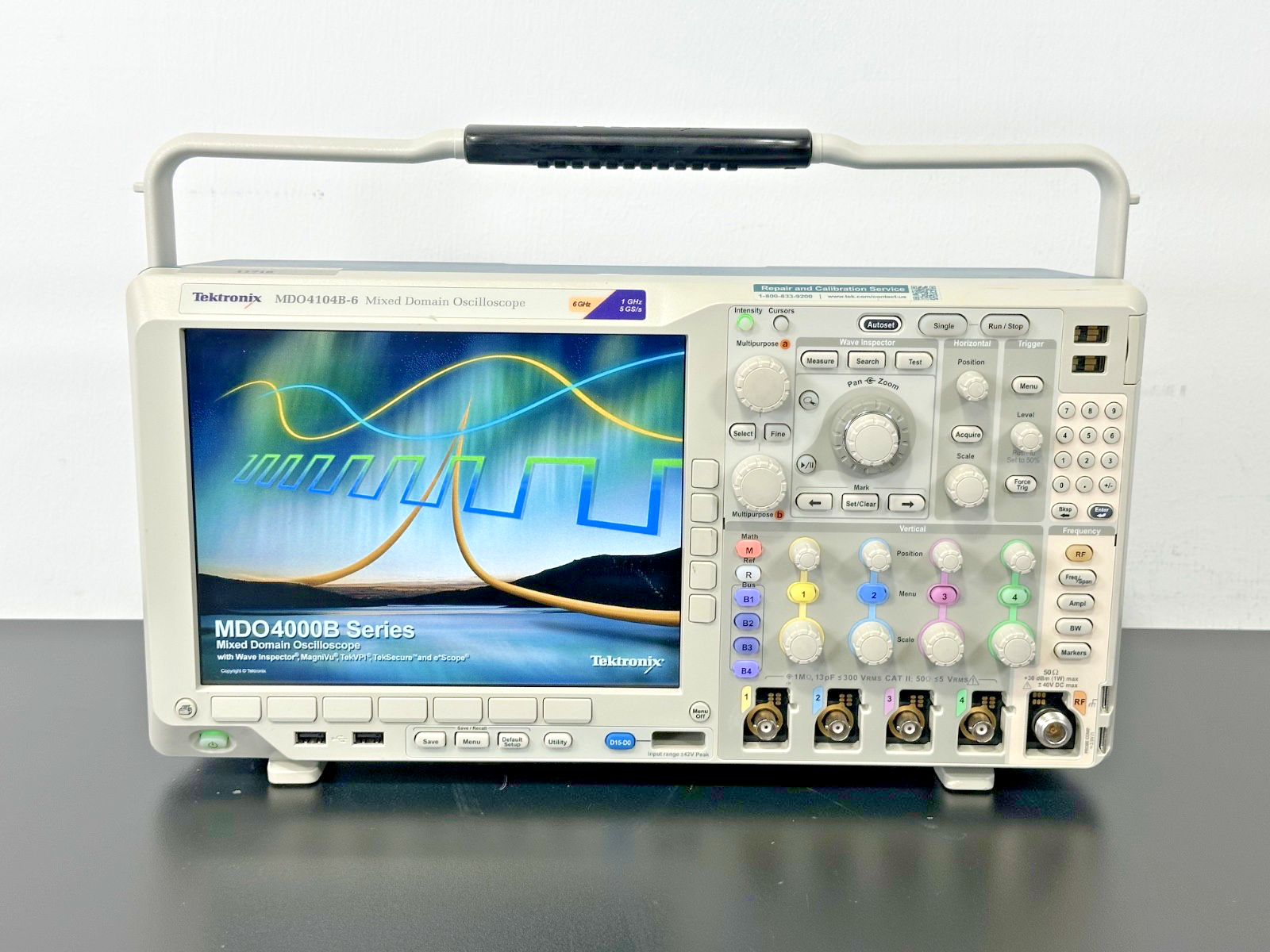 Tektronix MDO4104B 6 Mixed Domain Oscilloscope 1GHz 5GS/s 6GHz Spectrum Working0