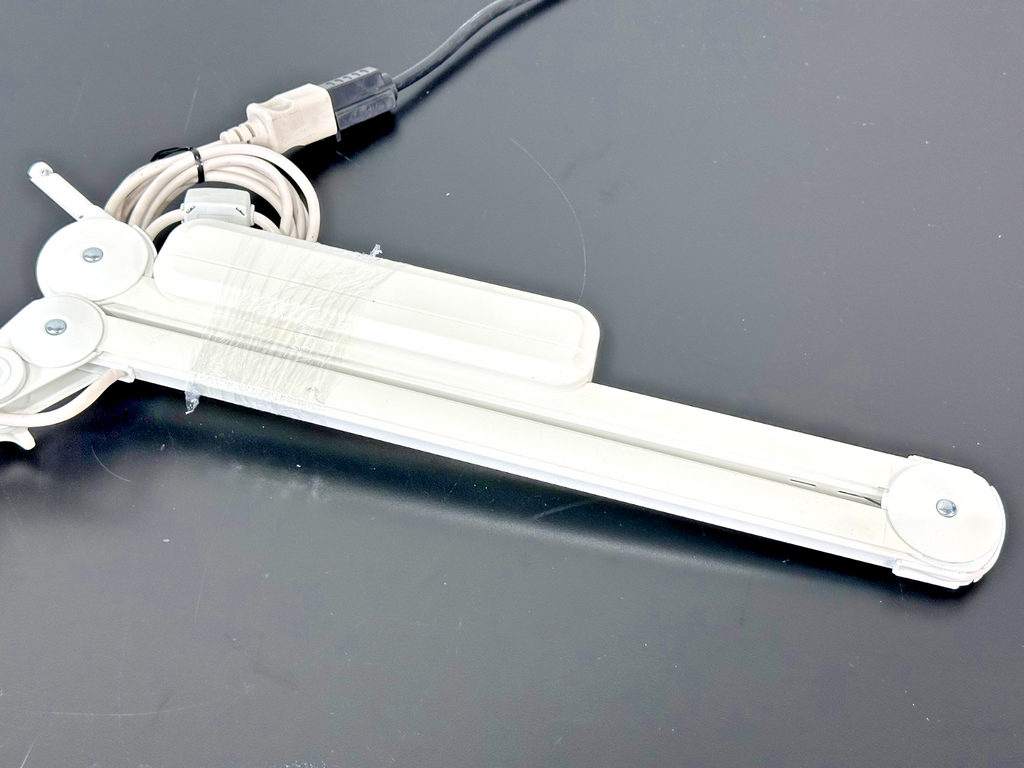 Philips Burton NXFL LED Exam Light Wall Mount Adjustable Arm Used Tested Working3