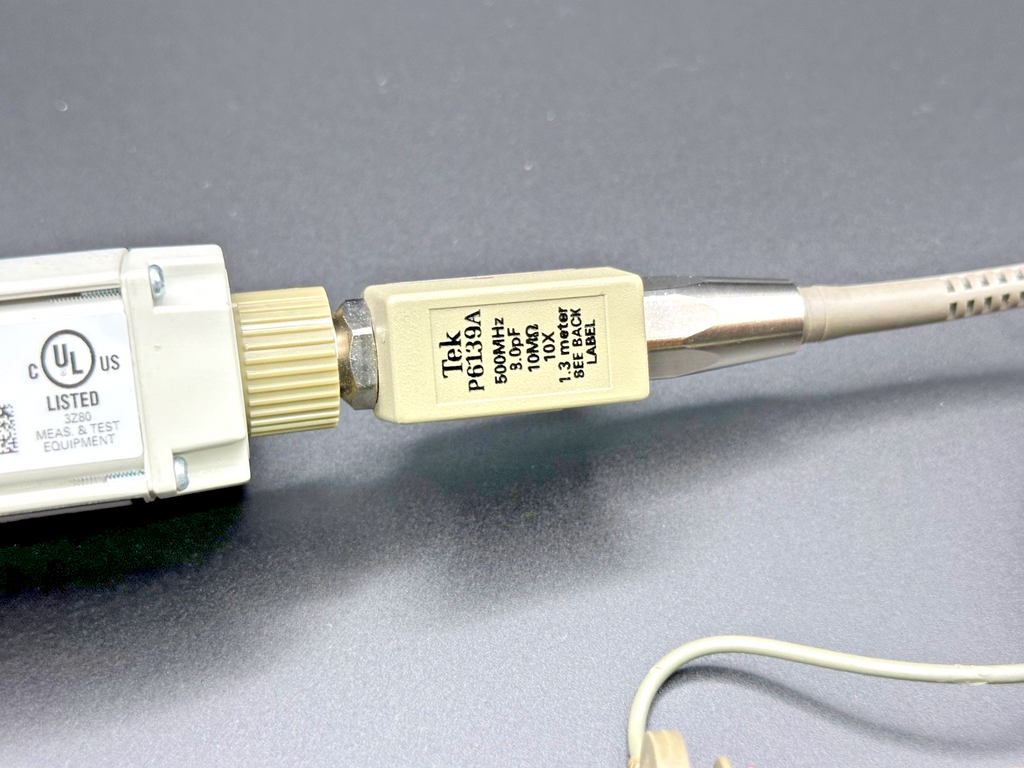 Tektronix TCA 1MEG TekConnect High Impedance Buffer Amplifier w/ P6139A Probe2