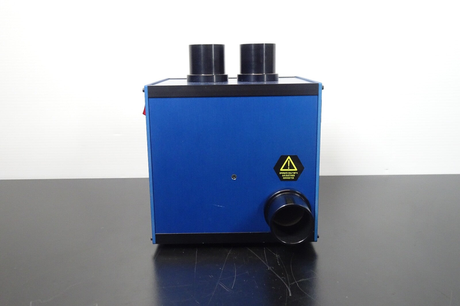 Life Imaging Services The Cube 2 digital temperature controller Chamber4