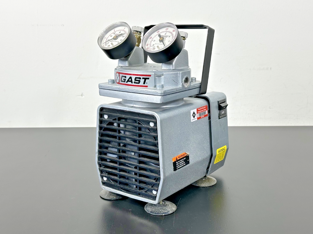 GAST DOA P104 AA Oil Less Diaphragm Vacuum Pressure Pump 115V Dual Gauge Working0